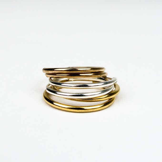 ST'ATOUR MAGDA – Creolen 16 mm in Silber // Gold // Roségold ST'ATOUR MAGDA – Creolen 16 mm in Silber // Gold // Roségold