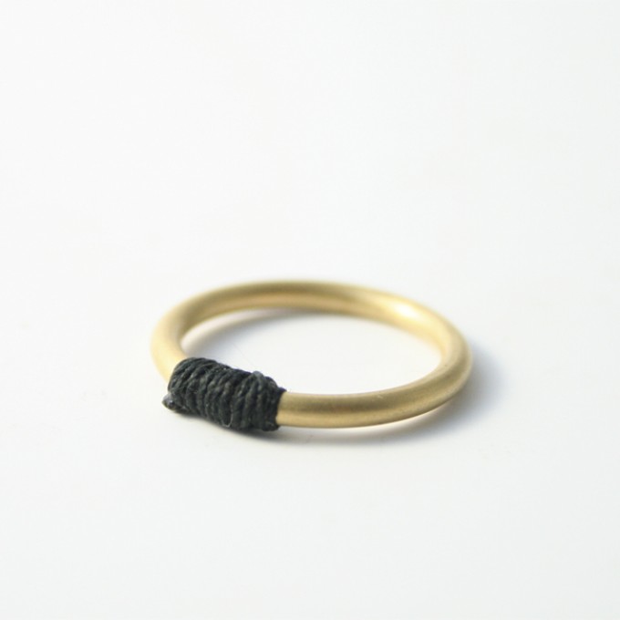 Miriam Gonnissen | JewelleryRing (gelbgold) aus der Kollektion "Inversion" Miriam Gonnissen | JewelleryRing (gelbgold) aus der Kollektion "Inversion"
