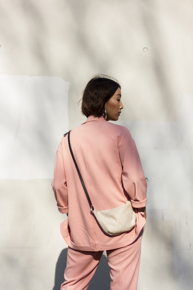 ZACAMO – Bauchtasche • Suede • beige • ZACAMO – Bauchtasche • Suede • beige •