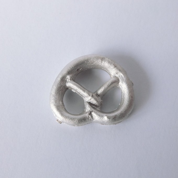 Kaja Holland ° Anhänger Mini Brezel