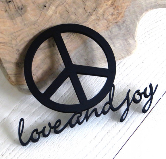 NOGALLERY love and joy - Deko Schriftzug Holz NOGALLERY love and joy - Deko Schriftzug Holz