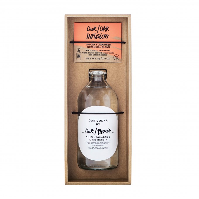 Our/Berlin Vodka Infusion Kit - Oak Our/Berlin Vodka Infusion Kit - Oak