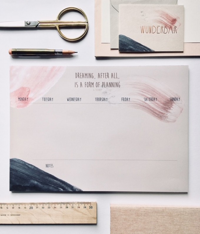 DREAMING IS A FORM OF PLANNING - A4 WOCHENPLANER - ANNA-COSMA DREAMING IS A FORM OF PLANNING - A4 WOCHENPLANER - ANNA-COSMA
