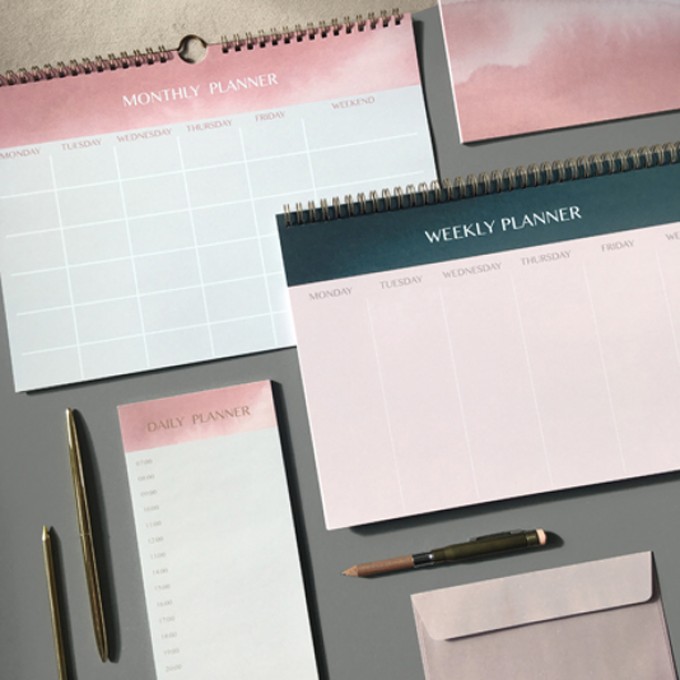 WEEKLY PLANNER - A4 TISCHPLANER - ANNA-COSMA WEEKLY PLANNER - A4 TISCHPLANER - ANNA-COSMA