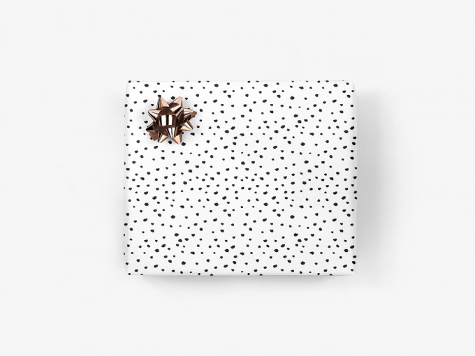 5x Geschenkpapier / Punkte (gefaltet) 5x Geschenkpapier / Punkte (gefaltet)