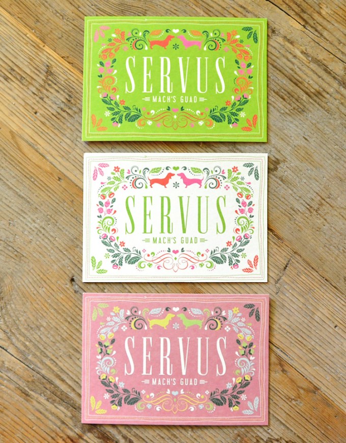 HEIMATFORMAT SERVUS, MACH'S GUAD auf Bierdeckel-Karton // Bayerische Grußkarte inkl. Naturpapier-Kuvert HEIMATFORMAT SERVUS, MACH'S GUAD auf Bierdeckel-Karton // Bayerische Grußkarte inkl. Naturpapier-Kuvert