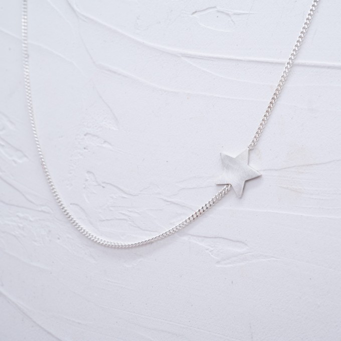 Silberkette mit seitlichem Stern | 925er Silber Halskette Damen | Sternanhänger - SchmuckvonVreni