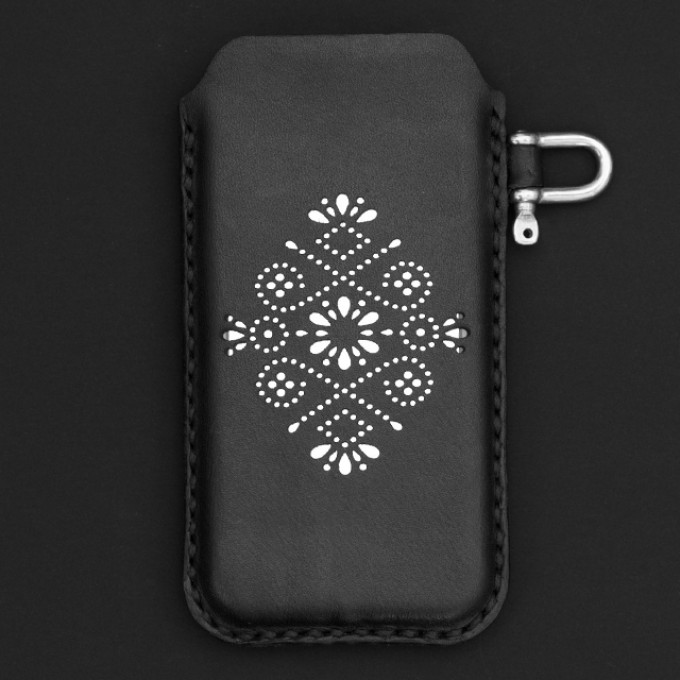 STUDIO MUNIQUE Leather Phone Sleeve STUDIO MUNIQUE Leather Phone Sleeve