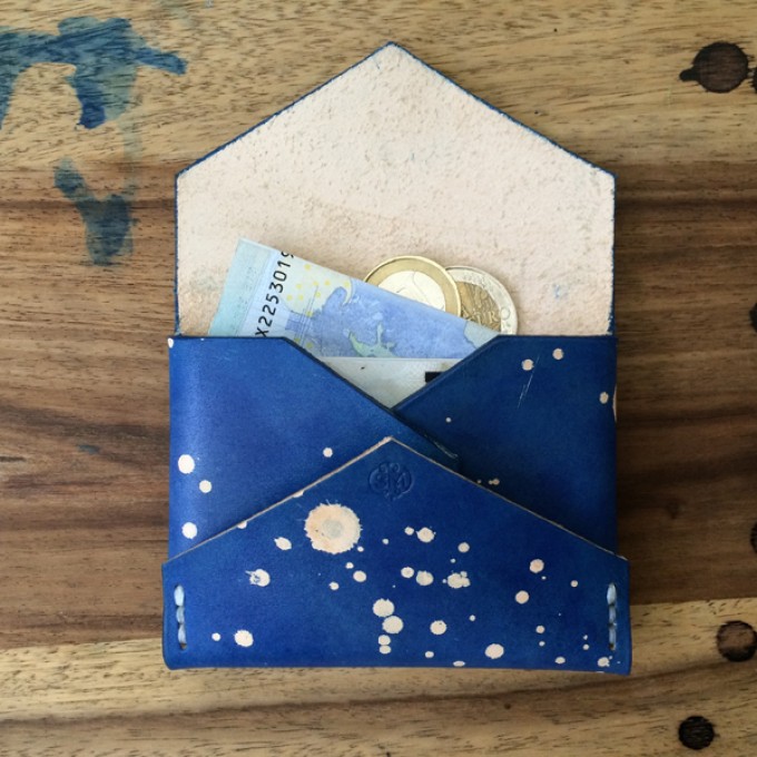 STUDIO MUNIQUE space blue card holder STUDIO MUNIQUE space blue card holder