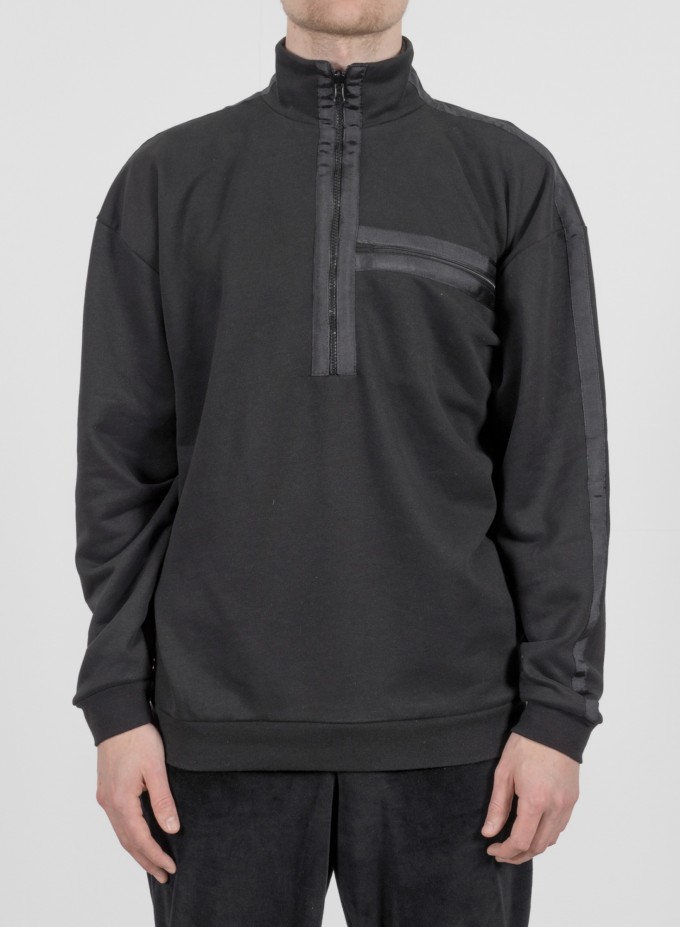 TRINITAS Violence Crewneck Black TRINITAS Violence Crewneck Black