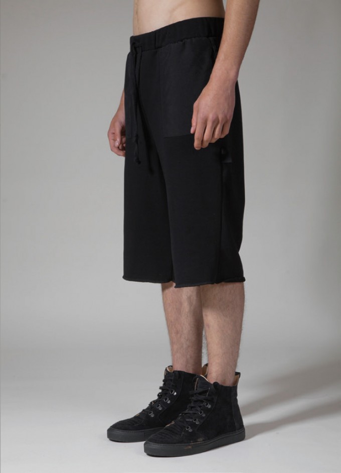 TRINITAS Raw Short Pants
TRINITAS Raw Short Pants