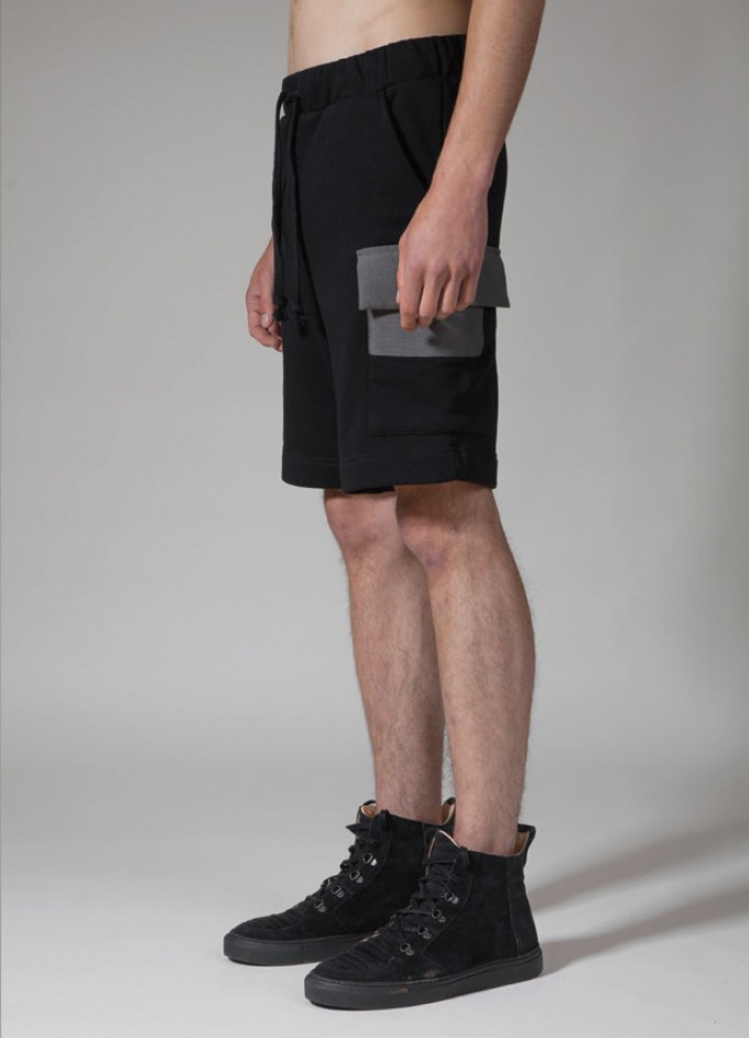 TRINITAS Level Short Pants
TRINITAS Level Short Pants