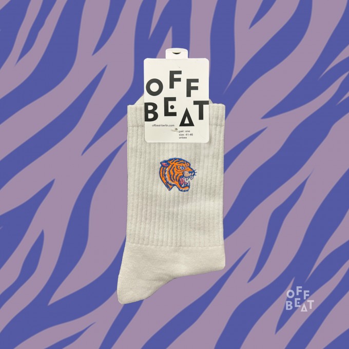 Bestickt Tigerkopf Socken von Offbeat Bestickt Tigerkopf Socken von Offbeat
