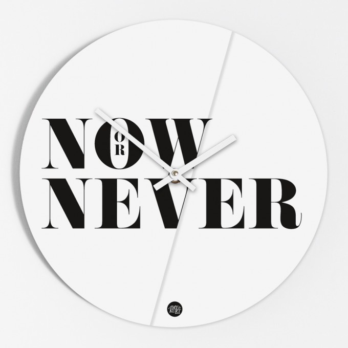 Amy & Kurt Berlin Wanduhr "Now or never" Amy & Kurt Berlin Wanduhr "Now or never"