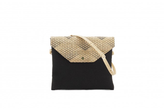 UlStO – MARILA Handtasche Quadratisch Schwarz Muster Kork vegan UlStO – MARILA Handtasche Quadratisch Schwarz Muster Kork vegan