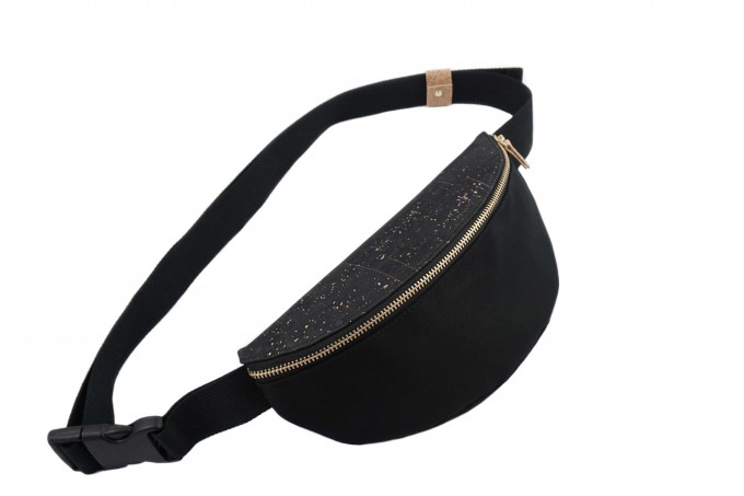 UlStO – FAGINEA Gürteltasche Schwarz Gold Kork UlStO – FAGINEA Gürteltasche Schwarz Gold Kork