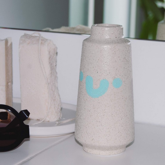 HAPPY Vase – Johanna Schwarzer HAPPY Vase – Johanna Schwarzer