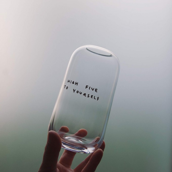 HIGH FIVE Vase - Johanna Schwarzer HIGH FIVE Vase - Johanna Schwarzer