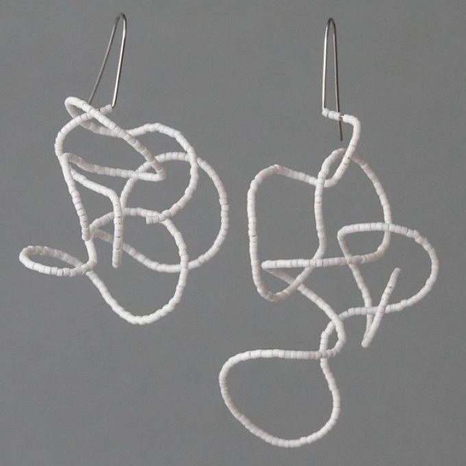 Gewirr weiß - margaritifera - Ohrhänger - Stahl und Glas Gewirr weiß - margaritifera - Ohrhänger - Stahl und Glas