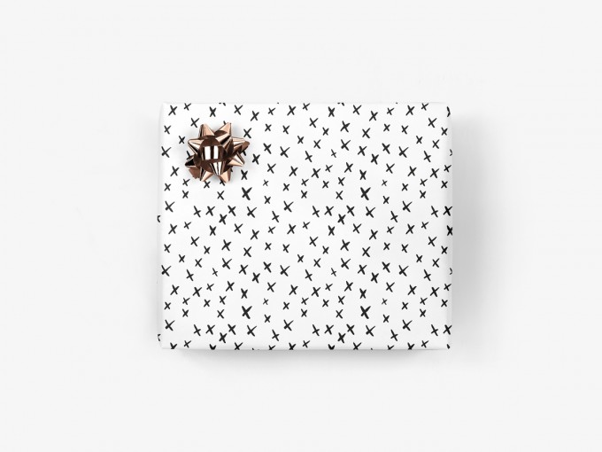 5x Geschenkpapier / XXX (gefaltet) 5x Geschenkpapier / XXX (gefaltet)