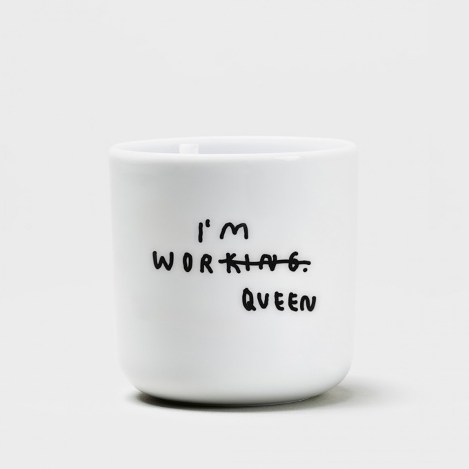 I'M WORQUEEN Becher - yahya studio, johanna schwarzer I'M WORQUEEN Becher - yahya studio, johanna schwarzer