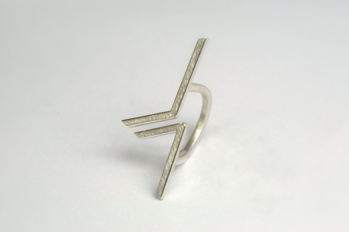 DOPPELLUDWIG – Ring "GEZACKT" aus 925/- Silber DOPPELLUDWIG – Ring "GEZACKT" aus 925/- Silber