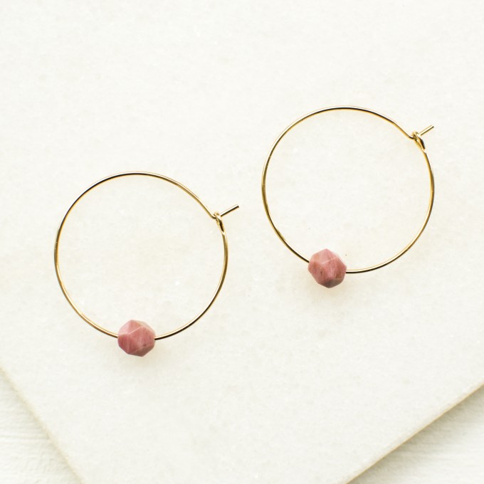 Gudbling // Vergoldete Kreolen mit Rhodochrosit Gudbling // Vergoldete Kreolen mit Rhodochrosit
