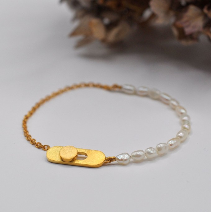 Perlenarmband "Halb-Geknöpft" aus Silber von DOPPELLUDWIG