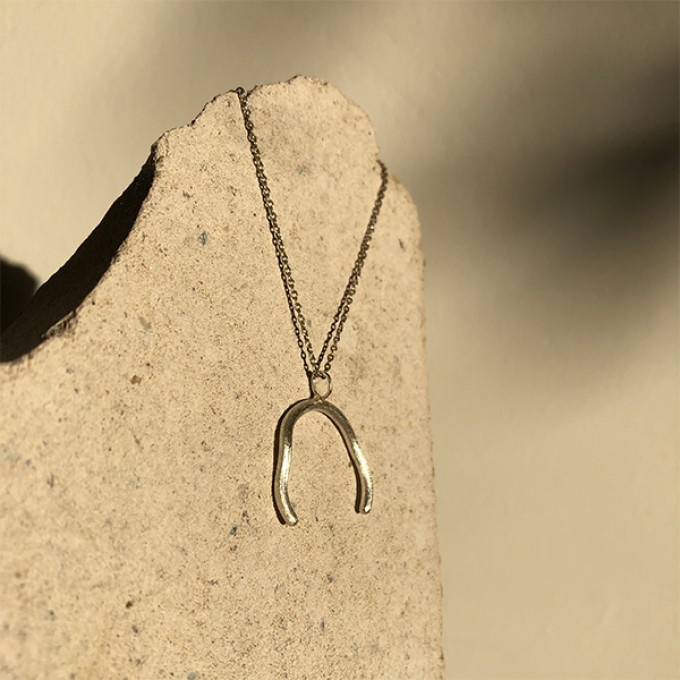 same matter | BENT ARCH | Halskette same matter | BENT ARCH | Halskette