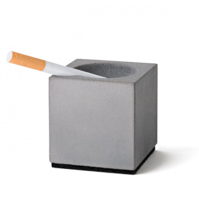 Korn Produkte Aschenbecher "Block" aus Beton Korn Produkte Aschenbecher "Block" aus Beton