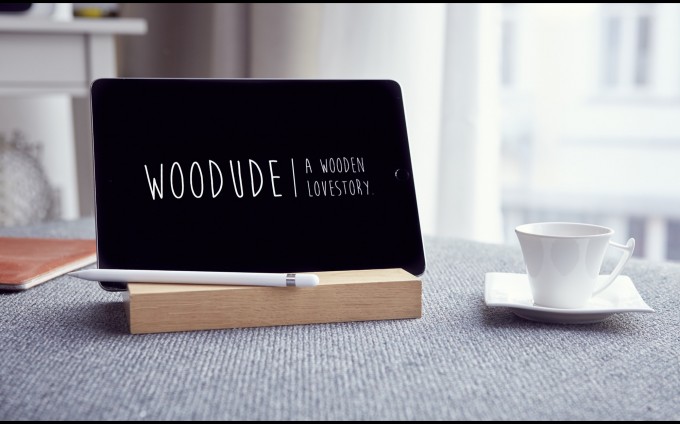 MICHEL | iPad Halterung aus Holz | Bicycledudes MICHEL | iPad Halterung aus Holz | Bicycledudes