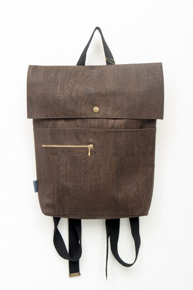 ein garten – corkskin backpack myrto chocolate brown ein garten – corkskin backpack myrto chocolate brown