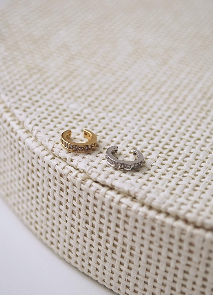 iloveblossom IRIS EARCUFF iloveblossom IRIS EARCUFF