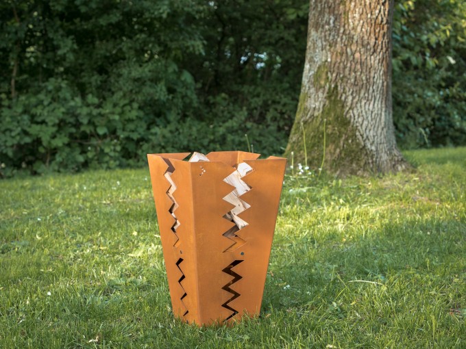 Keilbach Feuerstelle flash, 35x35x60cm, 3mm dickem wetterfestem Stahl, kein Verzug, fertig montiert, einzigartige Rostoptik