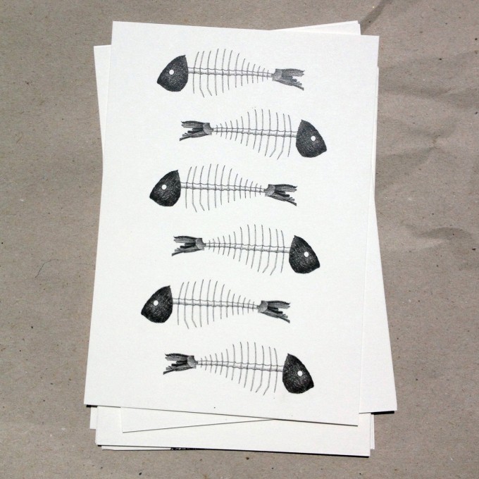 thethe FISHY BONES Postkarte thethe FISHY BONES Postkarte