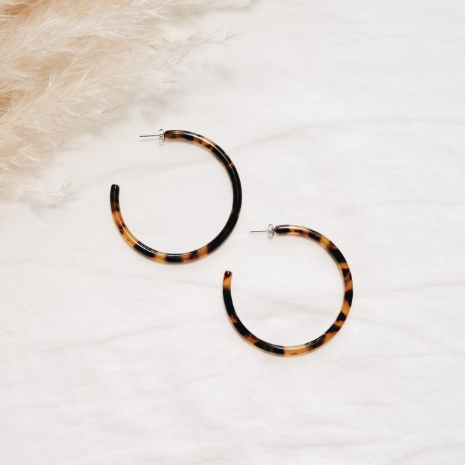 EVE+ ADIS // ACETAT HOOPS LARGE leo EVE+ ADIS // ACETAT HOOPS LARGE leo
