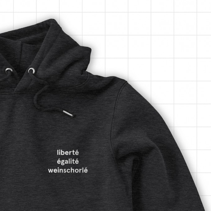 edition ij Unisex Hoodie "liberté égalité weinschorlé" (dark heather grey) edition ij Unisex Hoodie "liberté égalité weinschorlé" (dark heather grey)