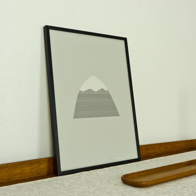 Markrún Herdubreid "Lonely Mountain Stripes" Druck (A3) Markrún Herdubreid "Lonely Mountain Stripes" Druck (A3)
