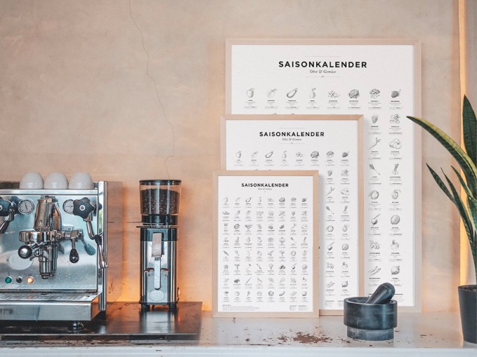 Saisonkalender Obst & Gemüse im Garten, Dekoration Küche, Wandkalender als wall decor für jedes Jahr. Poster / Plakat in SW (ohne Rahmen) Saisonkalender Obst & Gemüse im Garten, Dekoration Küche, Wandkalender als wall decor für jedes Jahr. Poster / Plakat in SW (ohne Rahmen)