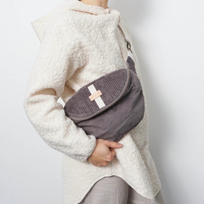 MULINU - Bauchtasche | Hipbag HENNES M/L Breitcord Taupe MULINU - Bauchtasche | Hipbag HENNES M/L Breitcord Taupe