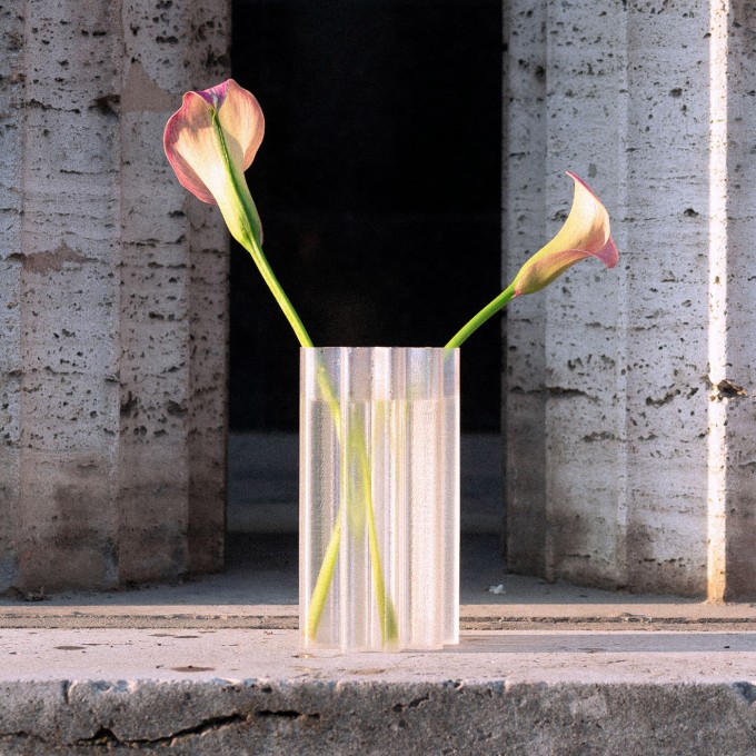 Vala Vase / mittel / Studio Shorimoma