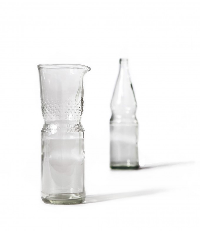SAMESAME No.02 Karaffe aus Brunnenflasche SAMESAME No.02 Karaffe aus Brunnenflasche