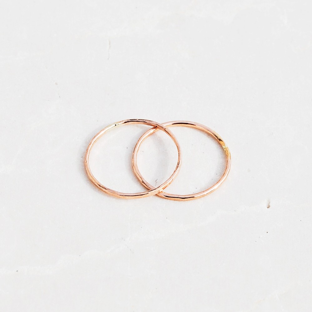 Rose gold delicate ring discount