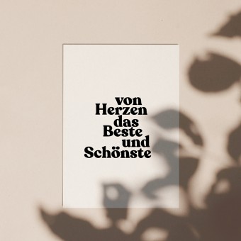 Love is the new black - Postkarte "Von Herzen das Beste und Schönste"