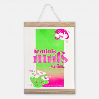 Riso-Poster Feminis-muẞ & Magnetischer Aufhänger – Brunhilda 