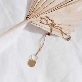 BRASSCAKE // Round Drop Halskette