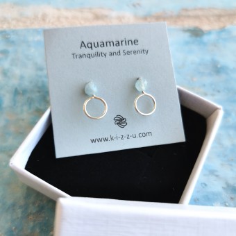 Aquamarin-Ohrstecker mit Kreis • Feines Pastellblau & minimalistisches Handmade-Design • Sterling Silber / Gold Filled • Gelassenheit & Mut