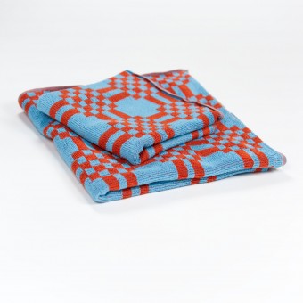 Towel.Studio | Frottee Badetuch Weave | Sky & Brick
