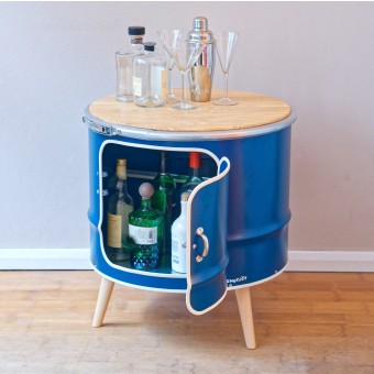 Lockengelöt - Bar-Kommode aus einem halben Ölfass