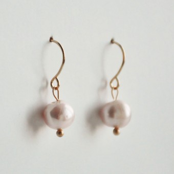 nahili OHRRINGE simply beautiful  "rose Pearl" pastellrosa Perlmutt Perle & 14K Gelbgold plattiert 